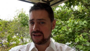 071222-10 DECLARACIONES DE DIPUTADO MANOUCHERI POR IPC 02