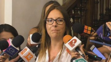 091222-C04 DECLARACIONES NATALIA PIERGENTILI TRAS REUNIÓN POR ACUERDO CONSTITUCIONAL 01