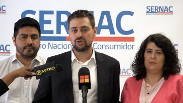 121222-04 DIPUTADOS DEL PS SE REÚNEN CON DIRECTOR NACIONAL DEL SERNAC 03