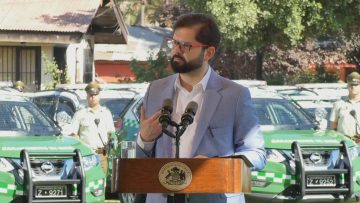 131222 – 02 ALCALDE DE LA FLORIDA RECIBE AL PRESIDENTE BORIC Y LA MINISTRA DEL INTERIOR PARA REALIZAR ANUNCIÓ EN SEGURIDAD CIUDADANA 20 (1)