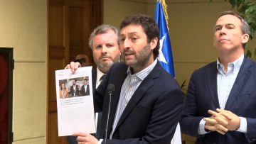 131222 – C04 DIPUTADOS UDI POR LEY DE EXPULCIONES 02