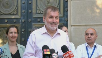 161222-01 COLEGIOS PROFESIONALES SOLICITAN INCORPORAR A TODOS LOS FUNCIONARIOS PÚBLICOS EN EL REAJUSTE DEL 12% 09