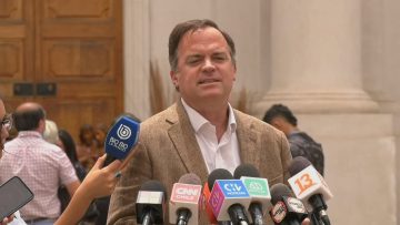 261222-10 PUNTO DE PRENSA SENADOR WALKER 02