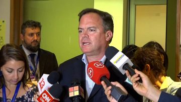 100123-C08 DECLARACIONES SENADOR MATÍAS WALKER TRAS COMISIÓN DE CONSTITUCIÓN DEL SENADO 01