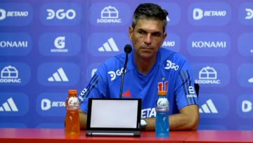 110223DEP01 CONFERENCIA DE PRENSA POST PARTIDO DT DE UNIVERSIDAD DE CHILE, MAURICIO PELLEGRINO (01)