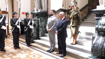 01032304 APOYOS DEL PRESIDENTE GABRIEL BORIC EN EL PALACIO DE TRIBUNALES (01)