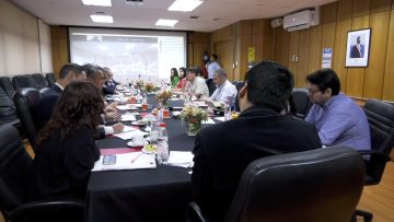 03032305 MINISTRO DE AGRICULTURA SE REÚNE CON LA DIRECTIVA CORMA01