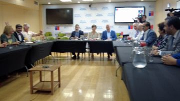 06032314 REUNIÓN MINSAL PARLAMENTARIOS 10
