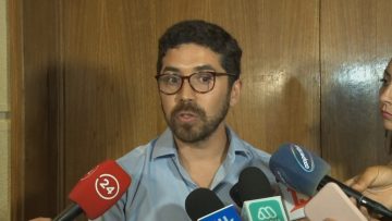 070323C14 DECLARACIONES PRESIDENTE COMISIÓN DE EDUCACIÓN DIPUTADO SANTANA 02