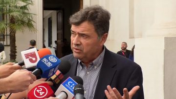 10032318 DECLARACIONES DEL MINISTRO DE AGRICULTURA TRAS EL CAMBIO DE GABINETE (01)