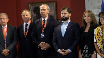 14032307 COMITÉ EJECUTIVO DE LA CPC SE REÚNE CON EL PRESIDENTE BORIC 05 (1)