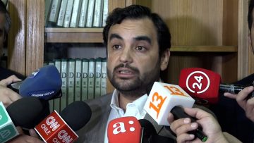 18032301 SUBSECRETARIO DE JUSTICIA POR ALTA DEMANDAS DE CÉDULAS DE IDENTIDAD Y PASAPORTES (01)