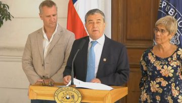 23032307 PRESIDENTE DEL SENADO SE REÚNE CON LOS PRESIDENTES DE LAS COMISIONES DE CONSTITUCIÓN Y SEGURIDAD (01)