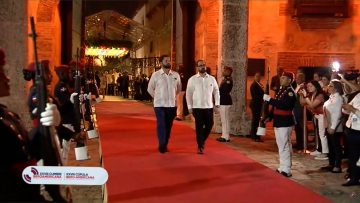 240323RD06 PRESIDENTE BORIC LLEGA A LA CEREMONIA DE INAUGURACIÓN DE LA XXVIII CUMBRE IBEROAMERICANA 03