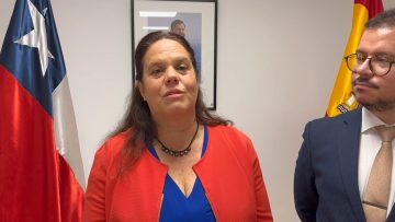 _25032303 MINISTRA DE DEFENSA PARTICIPA EN CEREMONIA DE CONDECORACIÓN A EFECTIVOS DE LA UME EN ESPAÑA 02