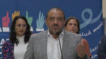 27032309 MINISTRO DE EDUCACIÓN PRESENTA PROGRAMA A CONVIVIR SE APRENDE 01