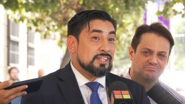 27032312 PUNTO DE PRENSA PDG TRAS REUNIÓN CON EL MINISTRO DE HACIENDA 07