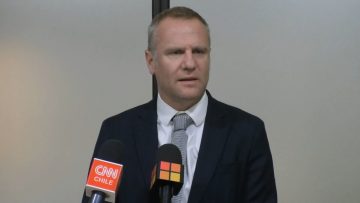 27032315 PUNTO DE PRENSA SENADOR FELIPE KAST 02