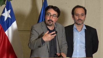 050423C05 PUNTO DE PRENSA SENADORES LATORE Y NUÑEZ TRAS APROBACIÓN LEY NAIN RETAMAL EN EL SENADO 02