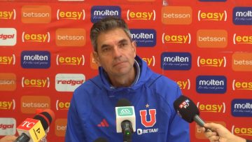090423DEP02 CONFERENCIA DE PRENSA DT UNIVERSIDAD DE CHILE, MAURICIO PELLEGRINO (01)