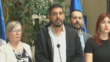 120423C02 PUNTO DE PRENSA DIPUTADO BRITO 01