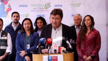 17042313 PUNTO DE PRENSA MINAGRI GRIPE AVIAR 21 (1)