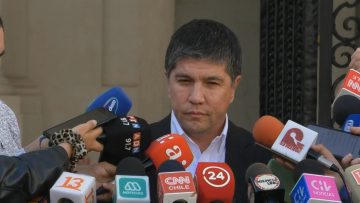 19042313 PUNTO DE PRENSA SUBSECRETARIO DEL INTERIOR POR VIOLENCIA EN CALAMA (01)