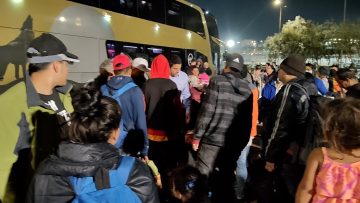 05052326 LLEGADA DE INMIGRANTES A ALBERGUES 11