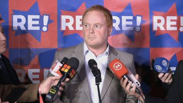 07052338 PUNTO DE PRENSA SENADOR EDWARDS (01)