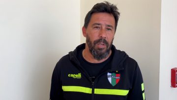 260523DEP02 DECLARACIONES DEL DT DE PALESTINOS TRAS EL TRIUNFO ANTE ESTUDIANTES DE MÉRIDA 04