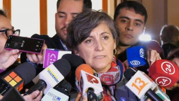 050623C03 DECLARACIONES TRAS COMISIÓN DE SALUD DEL SENADO 11