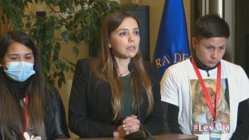 120623C04 PUNTO DE PRENSA DIPUTADA CAMILA FLORES 02