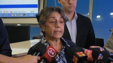24062309 AUTORIDADES ANUNCIAN POSTERGACIÓN EN EL CORTE DE AGUA 08