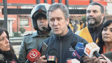 04072301 INICIO DE MULTAS A EMPRESAS DE RED MOVILIDAD POR APERTURA DE PUERTAS TRASERAS DE BUSES 02
