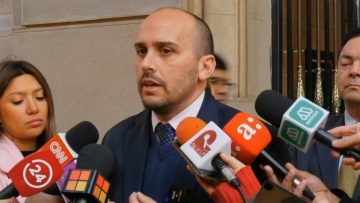 04072302 DIPUTADOS SE REÚNEN CON EL CONTRALOR GENERAL DE LA REPÚBLICA PARA SOLICITAR CELERIDAD EN INVESTIGACIÓN DEL CASO FUNDACIONES 07