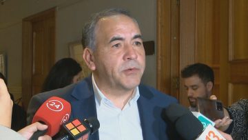 110723C06 SENADOR 1 01