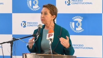 130723CC02 PUNTO DE PRENSA GLORIA HUTT 02 (1)