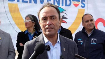 190723DEP02 MINISTRO DEL DEPORTE PARTICIPA DE ACTIVIDAD EN PICHILEMU 01