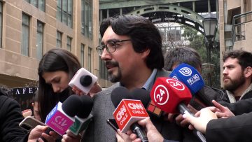 21072310 REUNION PARTIDO OFICIALISTA DEL PS 08