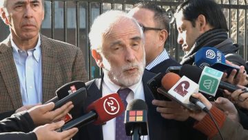 25072301 MINISTRO DE VIVIENDA SE REÚNE CON EL COMITÉ EJECUTIVO DE LA CPC 03