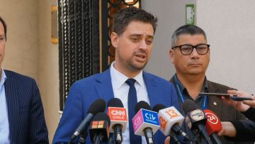 27072311 PUNTO DE PRENSA DIPUTADO MANOUCHEHRI 08