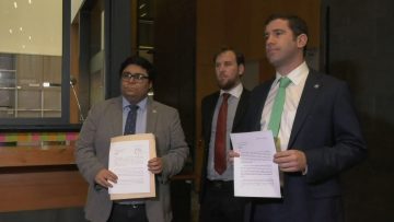 01082301 DIPUTADOS MEZA Y MORENO SOLICITAN AL FISCAL NACIONAL QUE ASUMA INVESTIGACIÓN AL ALCALDE DE RECOLETA 04