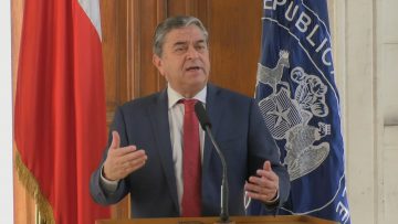 010823C01 PUNTO DE PRENSA PRESIDENTE DEL SENADO POR PACTO FISCAL 07