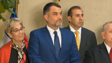 010823C05 PUNTO DE PRENSA SENADORES 02