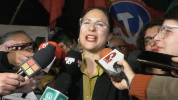 09082306 CONCEJO MUNICIPAL DE SANTIAGO APRUEBA CAMBIO DE NOMBRE DE CALLES EN LA COMUNA 23