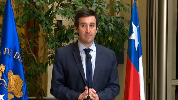 090823C01 DIPUTADOS 01 02
