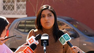 13082302 DECLARACIONES DE LA DIPUTADA CAMILA ROJAS 02