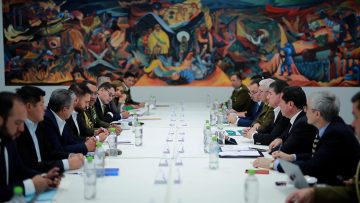18082306 SUBSECRETARIO DEL INTERIOR EN BOLIVIA02