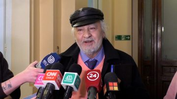 PUNTO DE PRENSA CONSEJERO M. LITTIN 01
