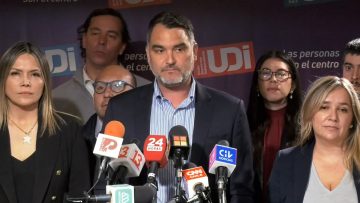 25092303 UDI HACE LLAMADO AL GOBIERNO PARA EXIGIRLE FISCALIZACIÓN Y TRANSPARENCIA EN EL PRESUPUESTO 2024 13